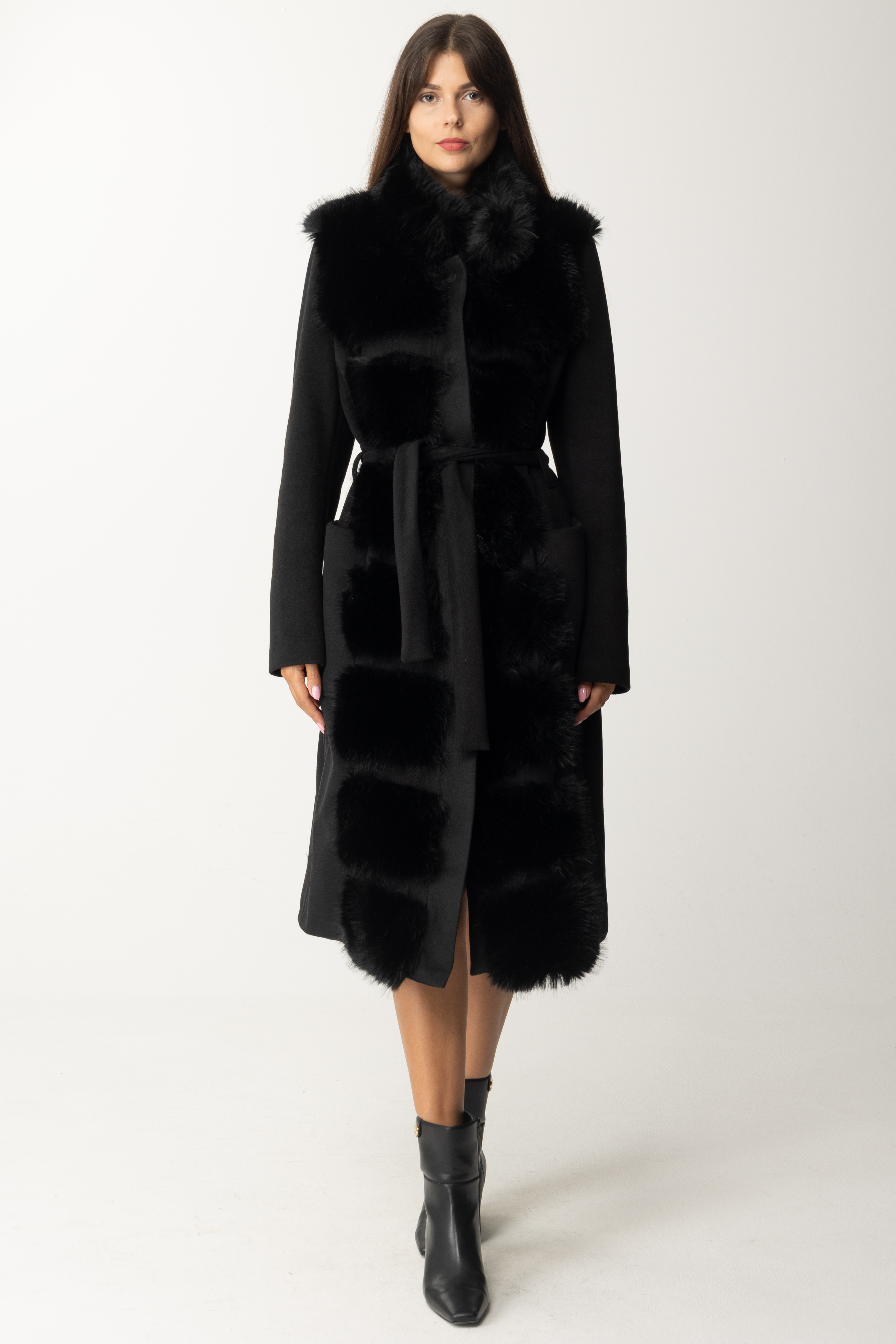 Preview: Yes London Coat with belt at the waist and faux fur inserts Nero