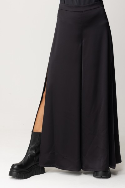 Pinko  Wide leg trousers with side slits 101678 Z345 NERO LIMOUSINE