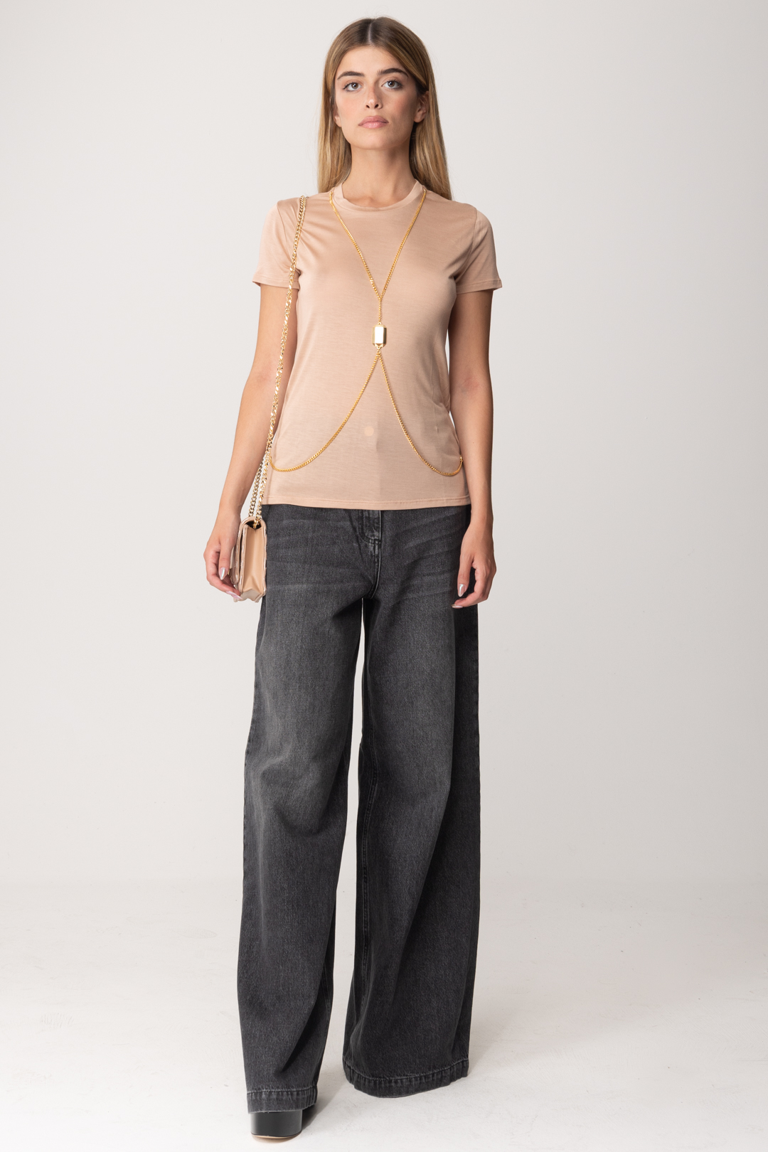Preview: Elisabetta Franchi Jersey T-shirt with gold accessory Nudo